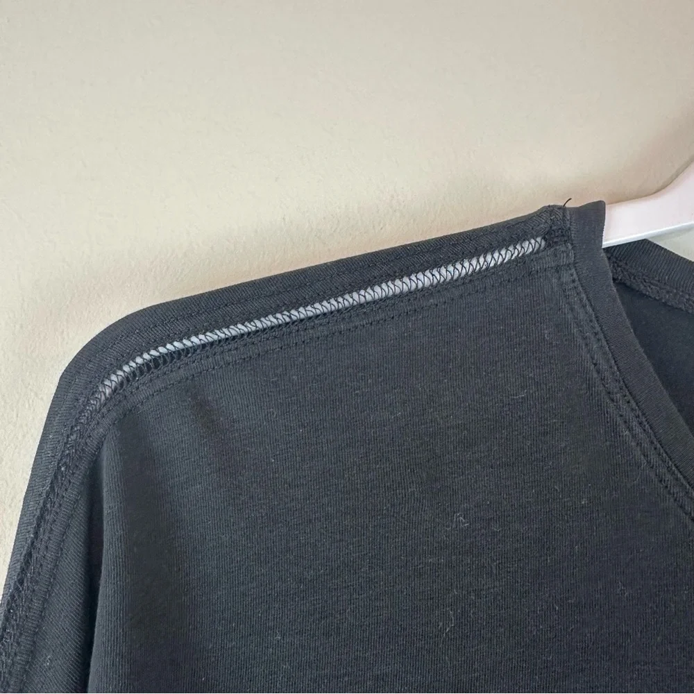 Lululemon Women’s Black Long Sleeve Mesh Line Shoulder Athleisure Top Size 12